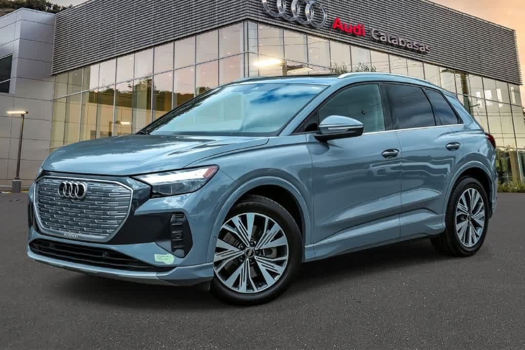 Used 2023 Audi Q4 e-tron Premium Plus w/ Premium Plus RWD image 1