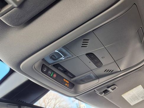 Used 2024 Chevrolet Blazer LT w/ Convenience Package image 13