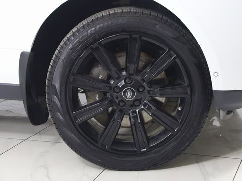 Used 2021 Land Rover Range Rover Westminster Edition image 16