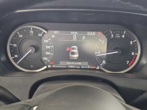 Used 2020 Jaguar XE S RWD image 23