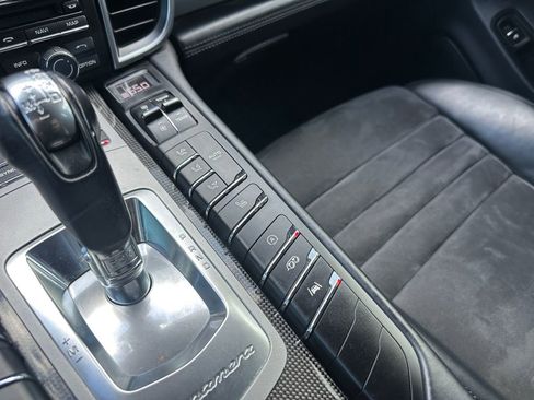 Used 2015 Porsche Panamera GTS image 26