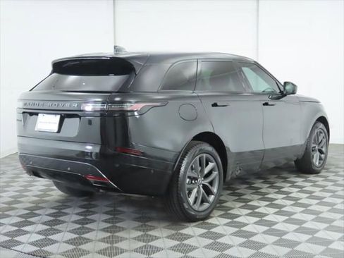 New 2026 Land Rover Range Rover Velar Dynamic SE image 5