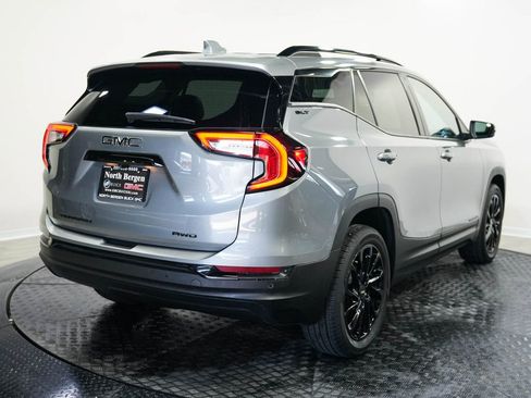 Used 2023 GMC Terrain SLT w/ Tech Package AWD/4WD image 8