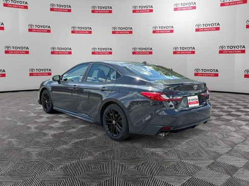 Certified 2025 Toyota Camry SE FWD image 7