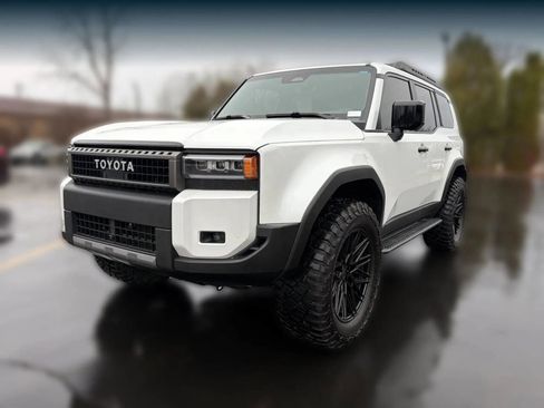 Used 2025 Toyota Land Cruiser w/ Premium Package image 3