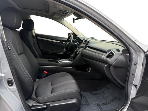Used 2019 Honda Civic EX image 12