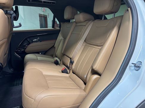 Used 2023 Land Rover Range Rover Sport SE image 29