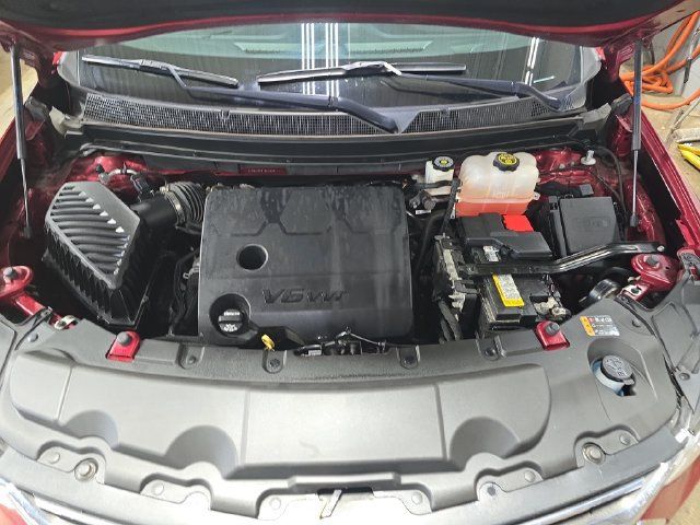 Used 2021 Chevrolet Traverse LT AWD/4WD image 30