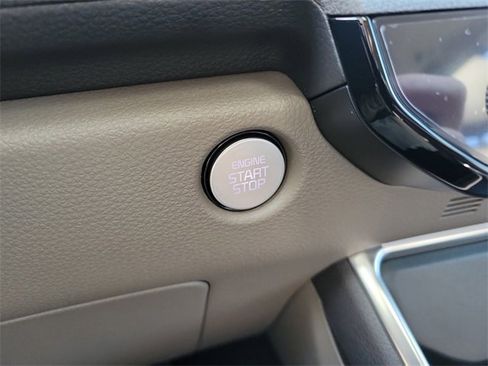 New 2026 Kia Carnival EX image 33