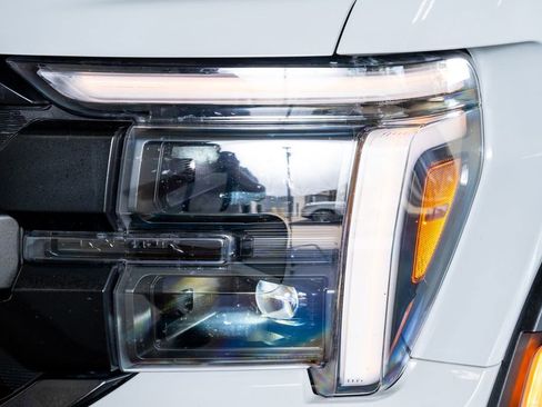 Used 2024 Ford F150 Raptor image 12