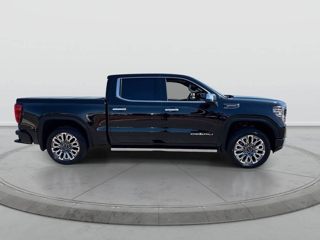 Used 2024 GMC Sierra 1500 Denali Ultimate AWD/4WD image 9