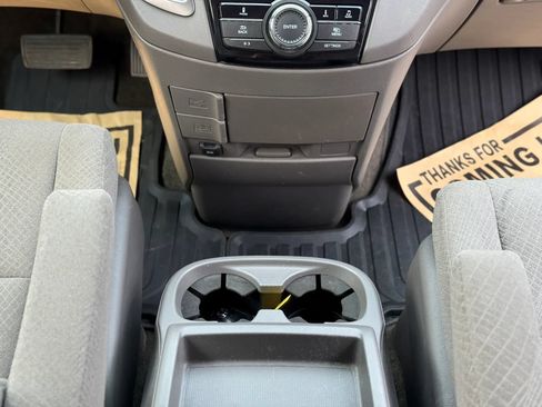 Used 2015 Honda Odyssey EX image 18