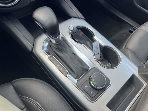 Certified 2025 Chevrolet Blazer LT image 26