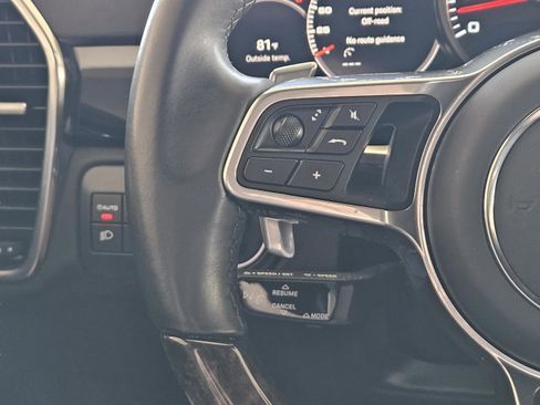 Certified 2022 Porsche Cayenne S image 26