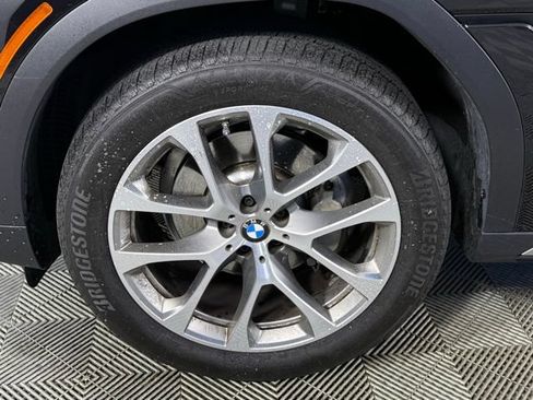 Used 2022 BMW X6 xDrive40i AWD/4WD image 11