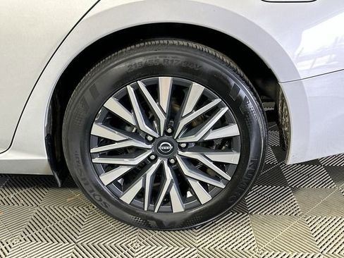 Used 2024 Nissan Altima 2.5 SV image 27