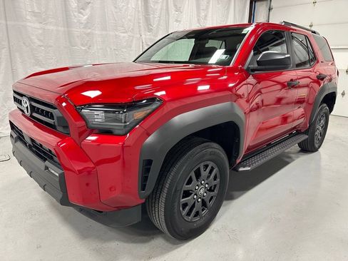Used 2025 Toyota 4Runner SR5 image 3