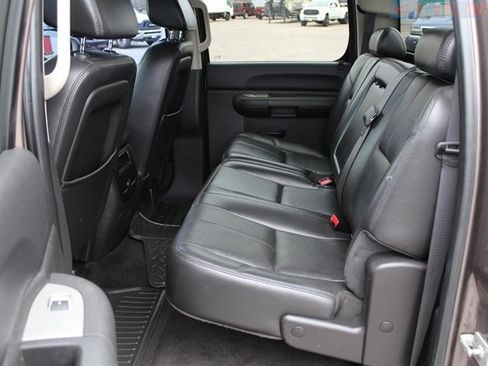 Used 2008 Chevrolet Silverado 2500 LT w/ 2LT Convenience Package image 23