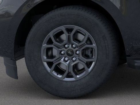 New 2026 Ford Expedition Active image 19