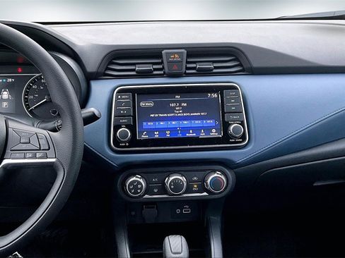 New 2025 Nissan Versa SV w/ Trunk Package image 6