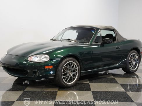 Used 1999 MAZDA MX-5 Miata RWD image 6