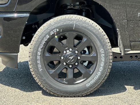 New 2026 RAM 2500 Laramie AWD/4WD image 24
