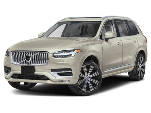 Used 2025 Volvo XC90 B5 Plus w/ Protection Package Premier AWD/4WD image 1