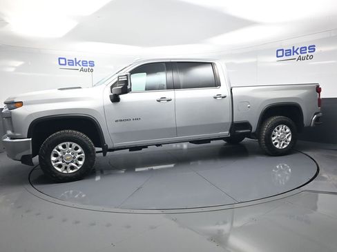 Used 2022 Chevrolet Silverado 2500 LTZ AWD/4WD image 5
