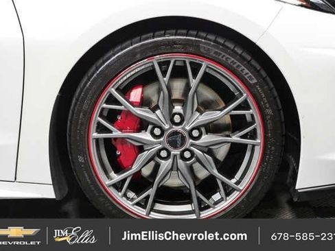 Certified 2023 Chevrolet Corvette Stingray Premium Conv w/ Z51 Performance Package RWD image 39