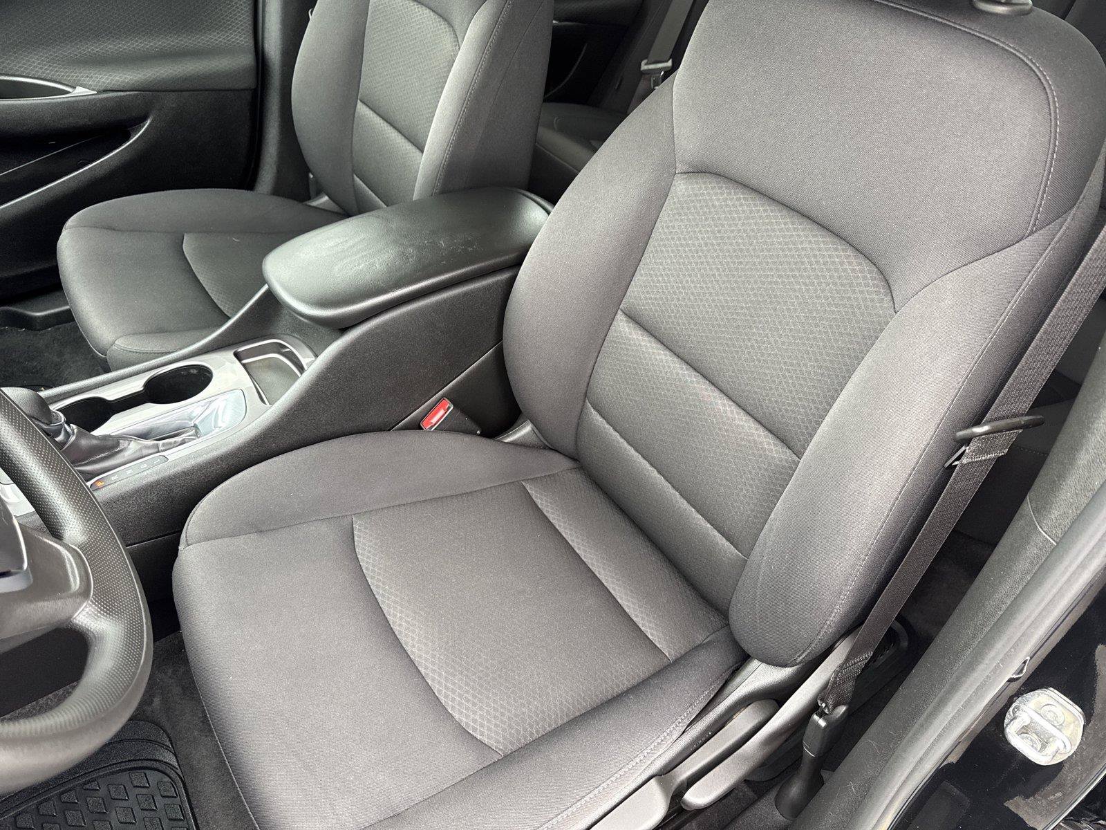 Used 2022 Chevrolet Malibu LS FWD image 15