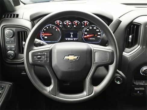 Used 2024 Chevrolet Silverado 2500 Custom w/ Custom Value Package image 23