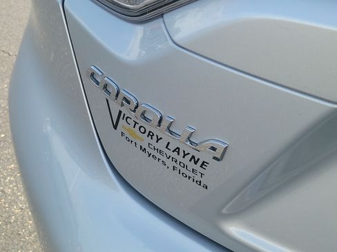 Used 2024 Toyota Corolla LE FWD image 6