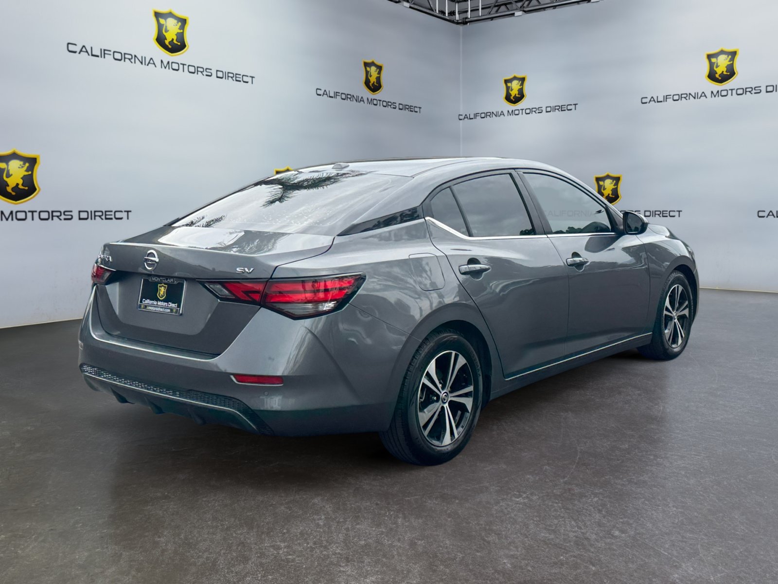 Used 2023 Nissan Sentra SV w/ All-Weather Package FWD image 5