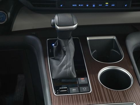 Used 2021 Toyota Sienna XLE image 20