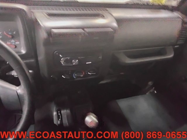 Used 2004 Jeep Wrangler X w/ Wheel Plus Group AWD/4WD image 12