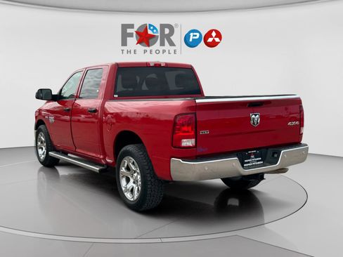 Used 2022 RAM 1500 Classic SLT w/ Electronics Group image 3
