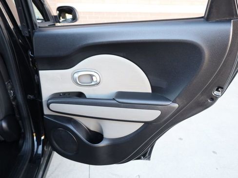 Used 2016 Kia Soul image 20