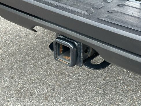 Used 2023 Toyota Tundra Limited image 11