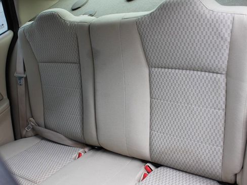 Used 2007 Saturn ION Level 2 w/ Preferred Pkg image 24