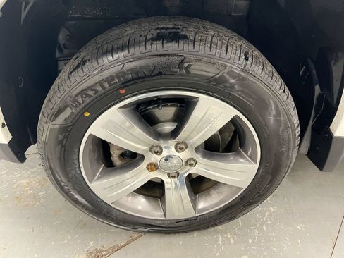 Used 2017 Jeep Compass High Altitude FWD image 24