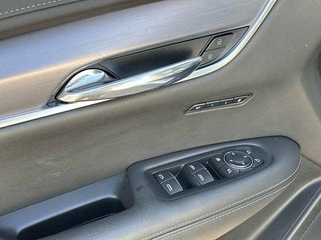 Certified 2024 Cadillac XT6 Luxury w/ LPO, Floor Liner Package AWD/4WD image 20