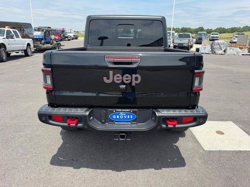 Used 2023 Jeep Gladiator Rubicon w/ LED Lighting Group AWD/4WD image 6