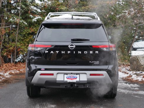 Certified 2025 Nissan Pathfinder Platinum w/ Cargo Package AWD/4WD image 23