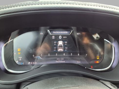 New 2026 RAM 2500 Laramie AWD/4WD image 14