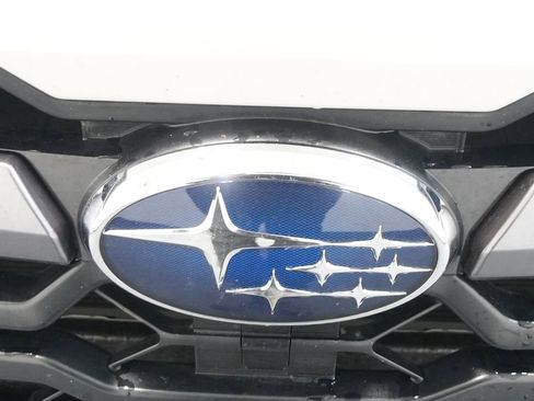 Used 2025 Subaru Crosstrek 2.0i Premium image 13