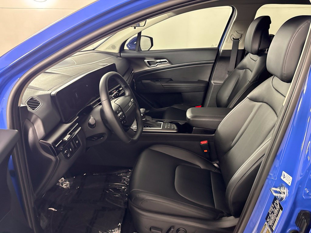New 2026 Kia Sportage EX FWD image 24