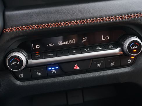 Certified 2025 MAZDA CX-50 AWD 2.5 Turbo w/ Accent Package image 21