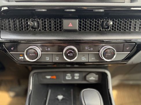 Used 2024 Honda CR-V EX-L image 30