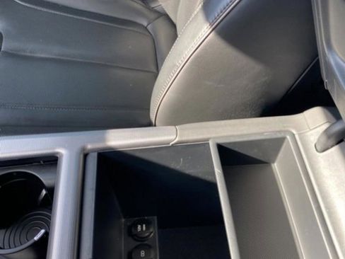 Used 2025 Hyundai Palisade Calligraphy image 21