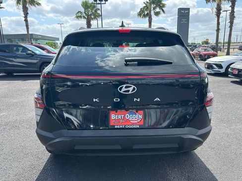 New 2026 Hyundai Kona SEL Sport FWD image 6